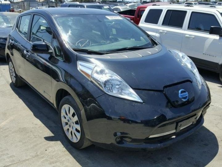 Продам Nissan Leaf 2015 года в Харькове