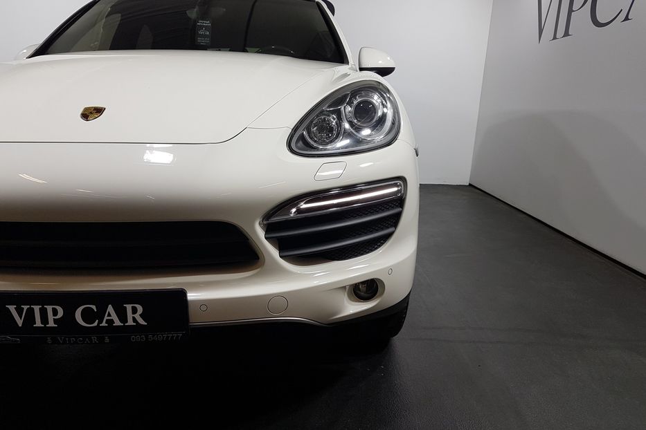 Продам Porsche Cayenne Full 2011 года в Киеве