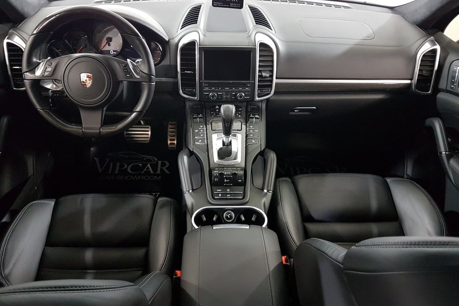 Продам Porsche Cayenne Full 2011 года в Киеве