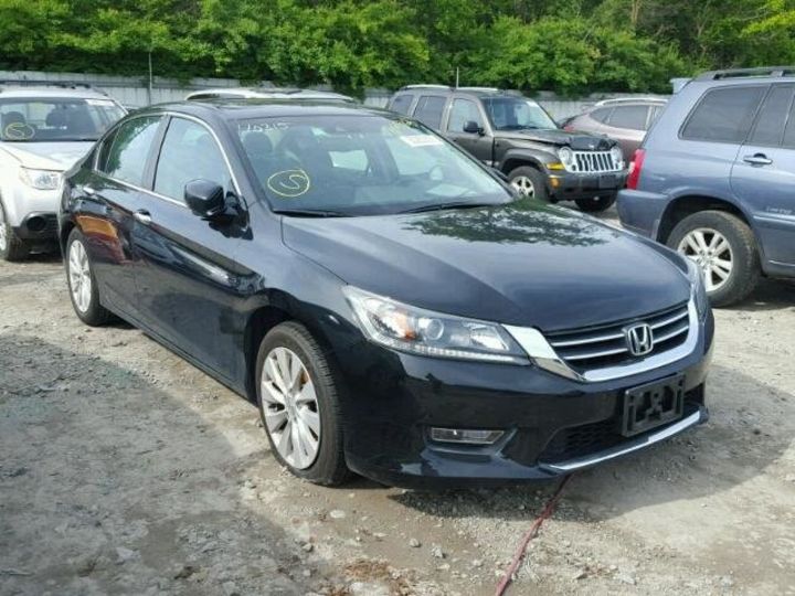 Продам Honda Accord EXL 2013 года в Одессе