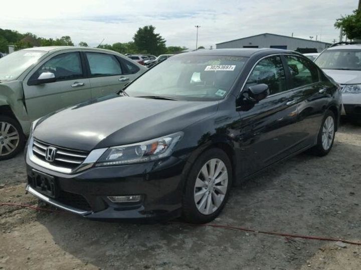 Продам Honda Accord EXL 2013 года в Одессе