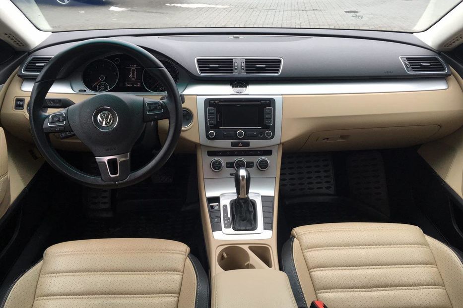 Продам Volkswagen Passat CC 2,0 AT 2014 года в г. Мариуполь, Донецкая область