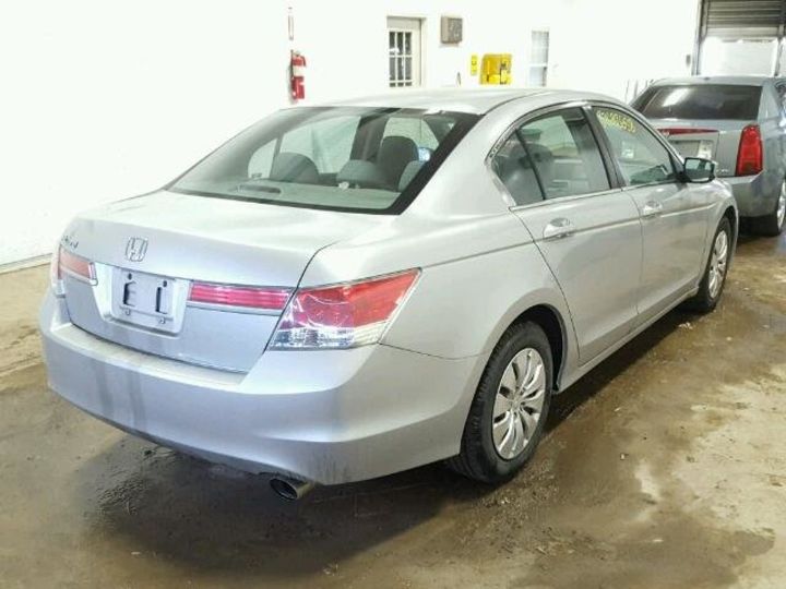 Продам Honda Accord LX 2012 года в Киеве