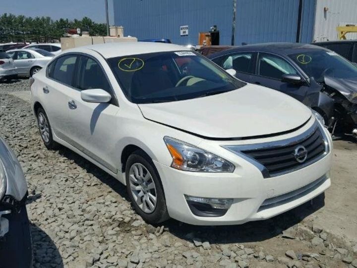 Продам Nissan Altima 2014 года в Киеве