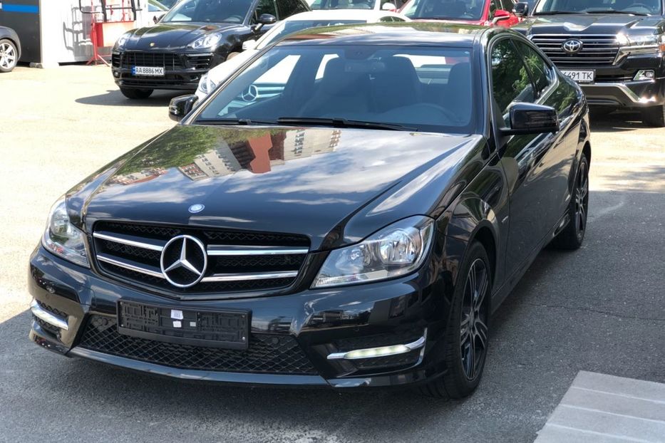 Продам Mercedes-Benz C-Class Edition C 2014 года в Киеве
