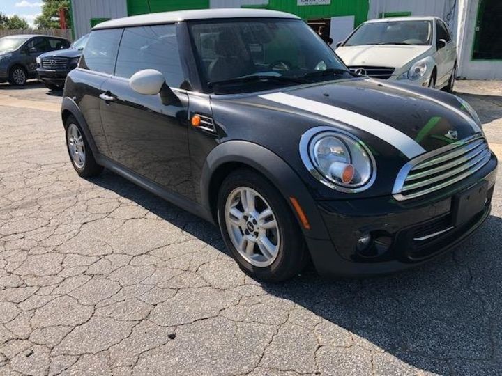 Продам MINI Cooper 2013 года в Киеве