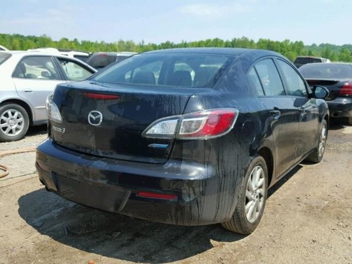 Продам Mazda 3 I 2012 года в Киеве
