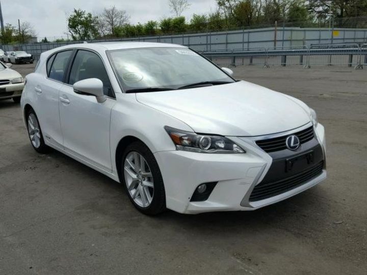 Продам Lexus CT 200 2015 года в Киеве