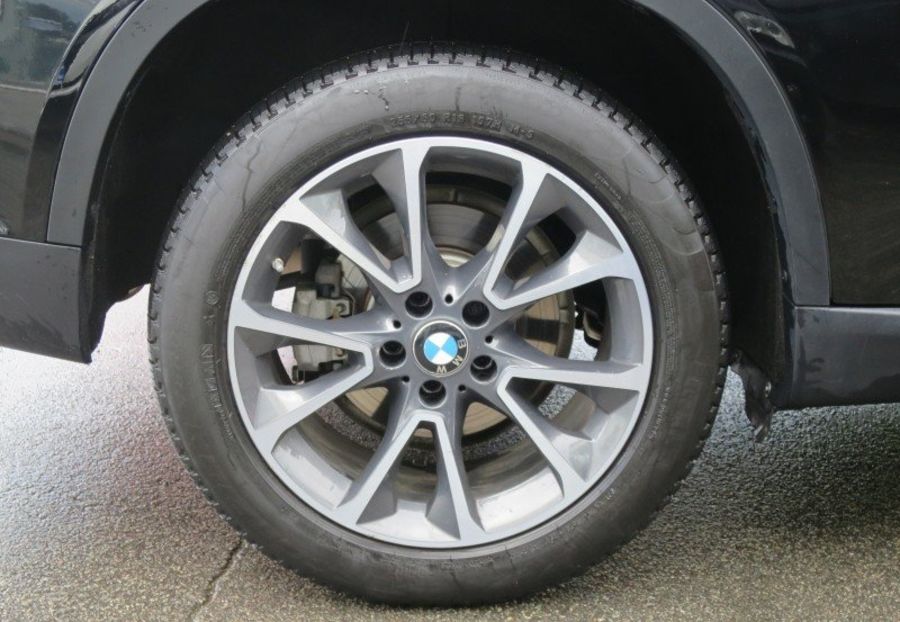 Продам BMW X5 xDrive 2016 года в Киеве