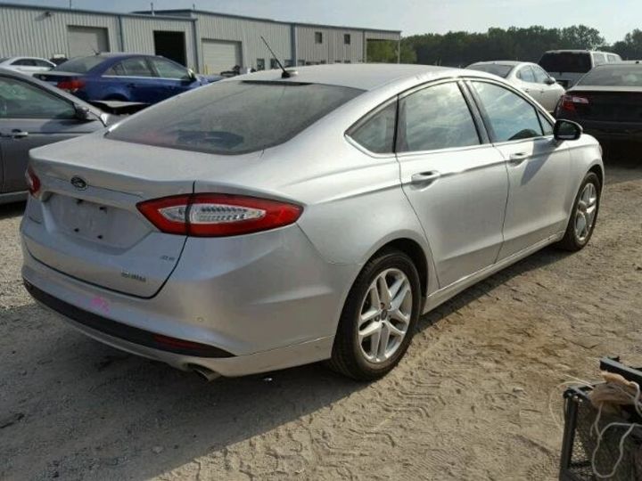 Продам Ford Fusion SE 2016 года в Киеве