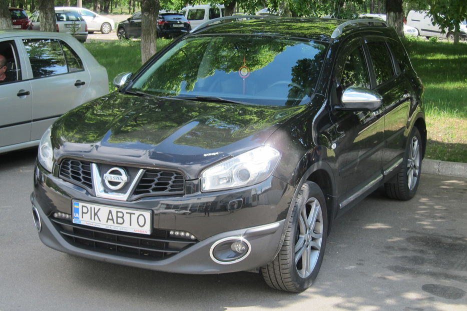 Продам Nissan Qashqai+2 2.0 МТ 2011 года в Киеве