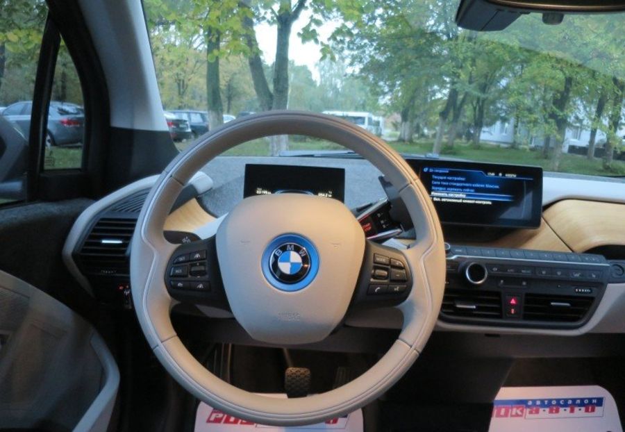 Продам BMW I3 Range Extender 2015 года в Киеве