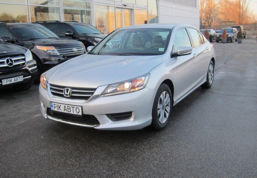 Продам Honda Accord 2.4 LX 2014 года в Киеве