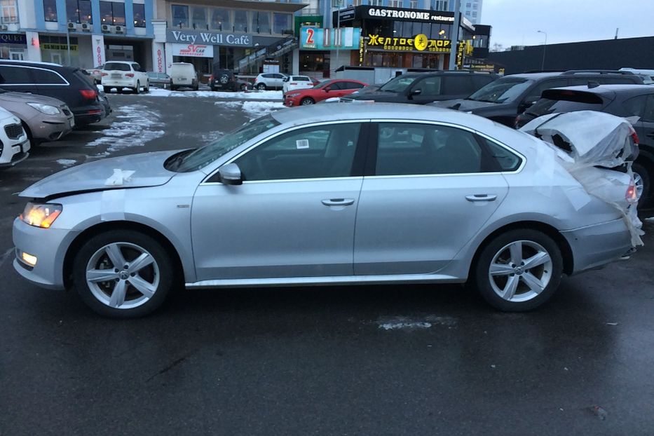 Продам Volkswagen Passat B7 B7 Limited 1.8TSI 2015 года в Киеве