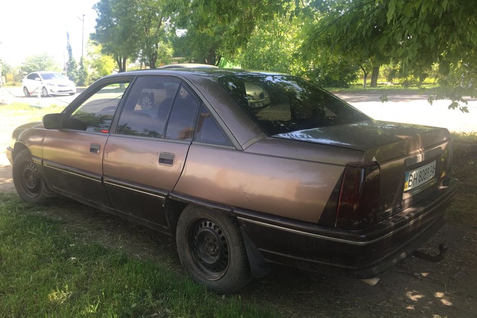 Продам Opel Omega 1988 года в Одессе