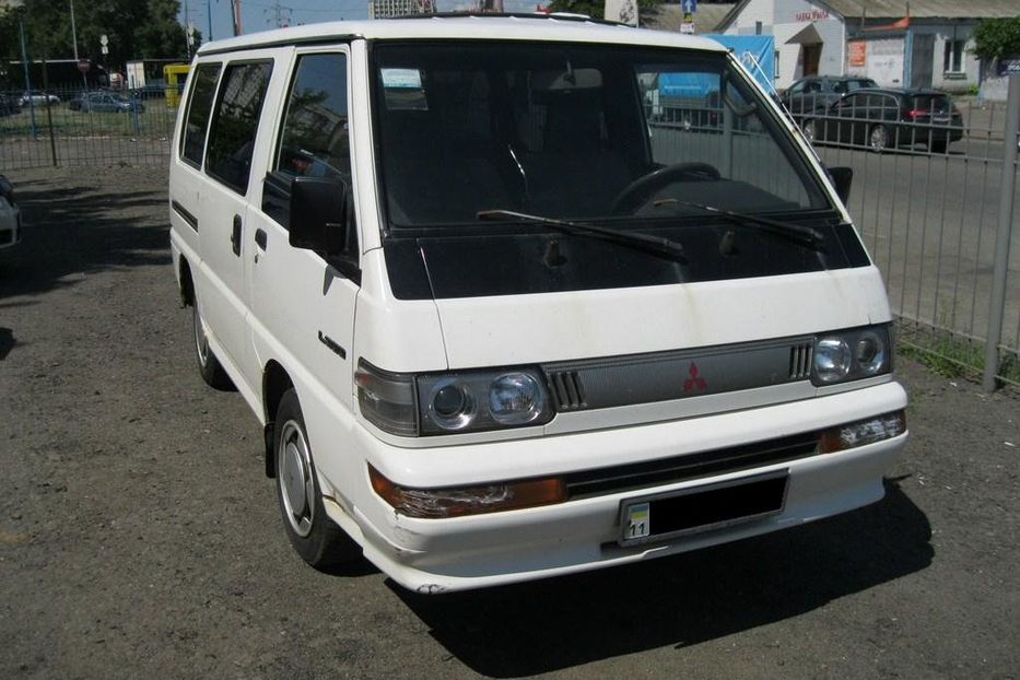 Продам Mitsubishi L 300 пасс. 1996 года в Киеве