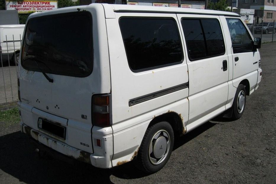 Продам Mitsubishi L 300 пасс. 1996 года в Киеве