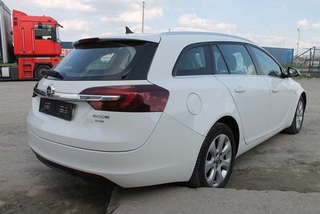 Продам Opel Insignia 2014 года в Львове