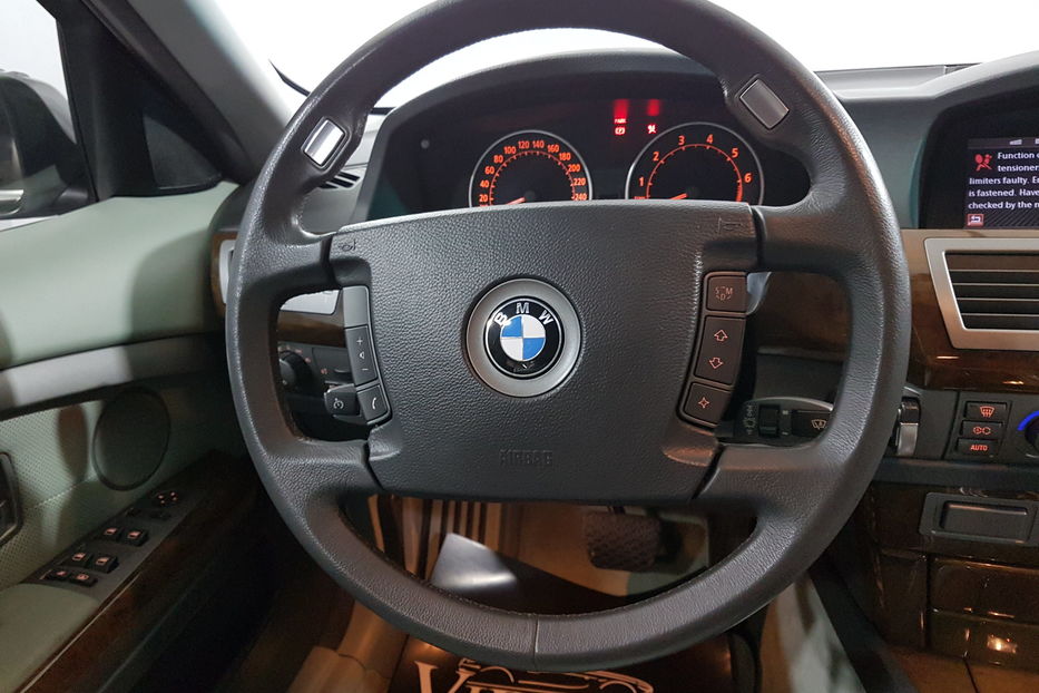 Продам BMW 745 2002 года в Киеве