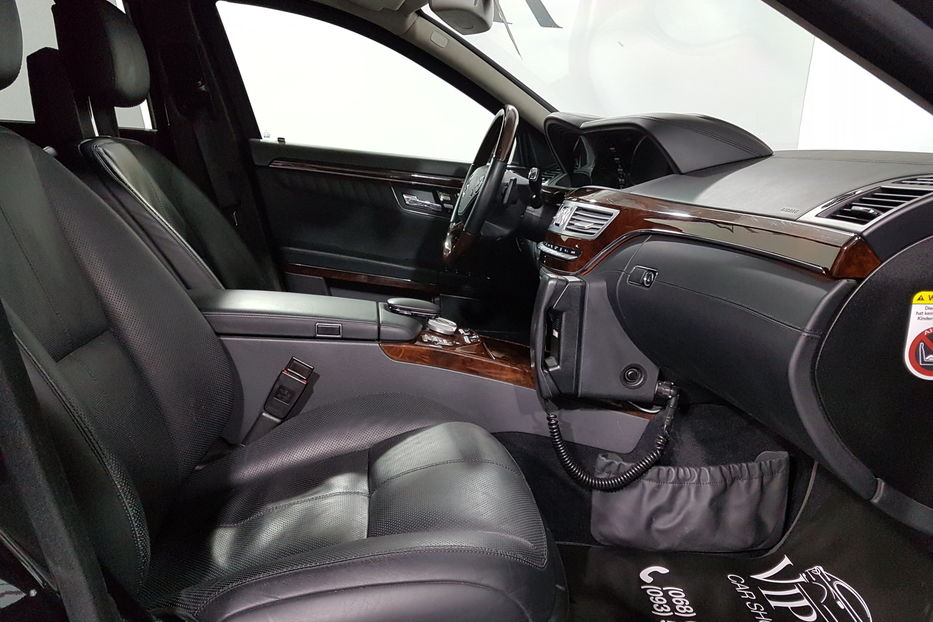 Продам Mercedes-Benz S-Class Guard 450 2010 года в Киеве