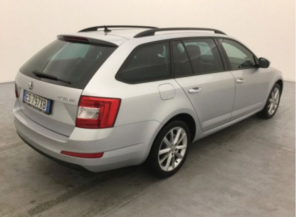 Продам Skoda Octavia A7 2013 года в Киеве