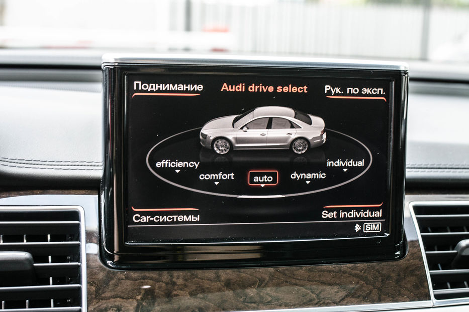 Продам Audi A8 3.0TDI Long 2012 года в Киеве