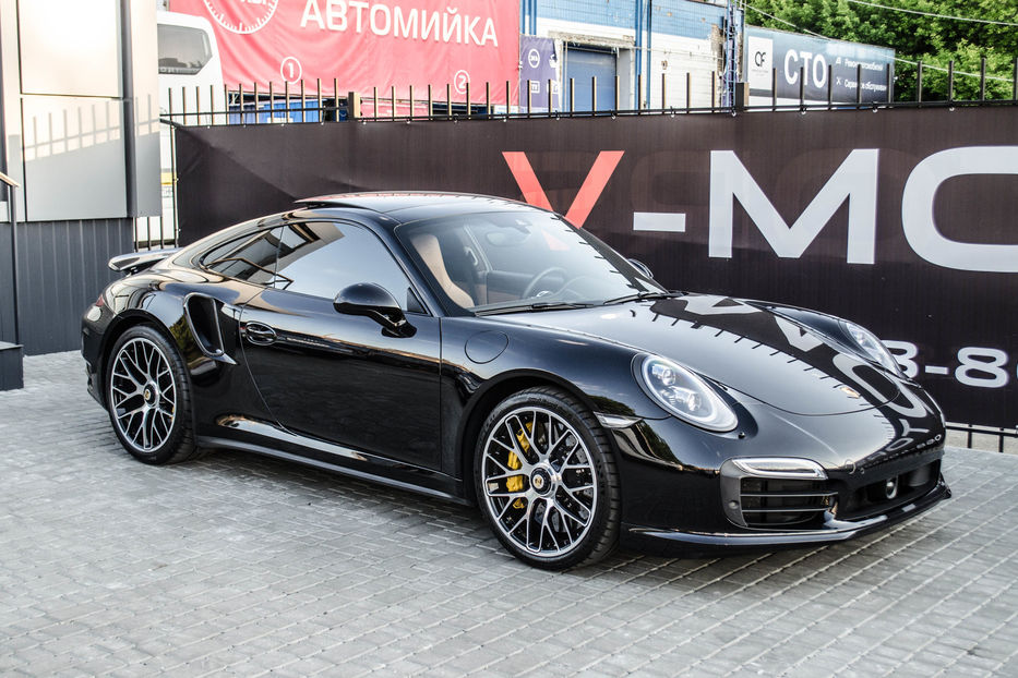 Продам Porsche 911 Turbo S 2016 года в Киеве