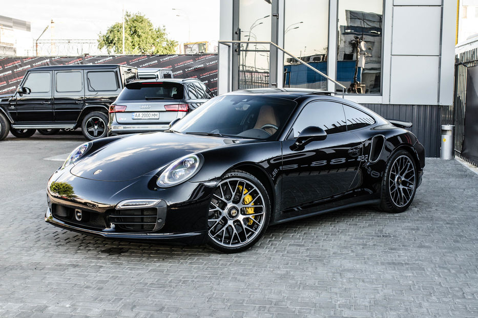 Продам Porsche 911 Turbo S 2016 года в Киеве