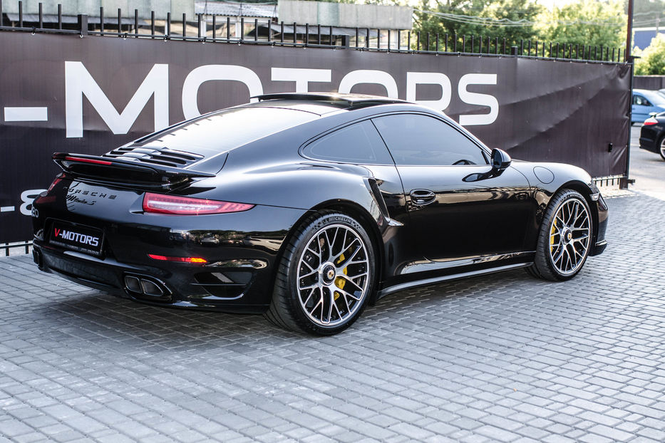 Продам Porsche 911 Turbo S 2016 года в Киеве