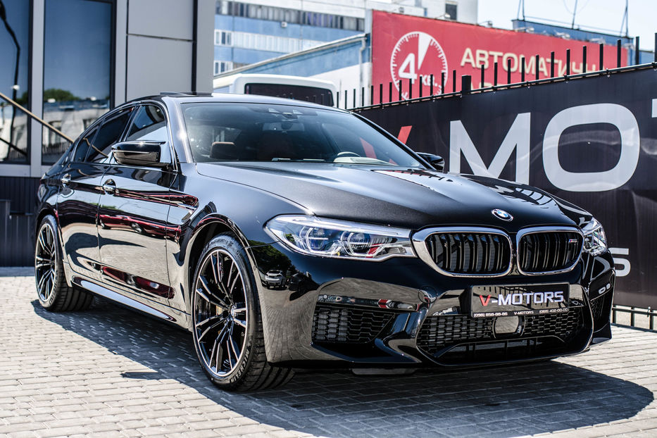 Продам BMW M5 Xdrive 2018 года в Киеве