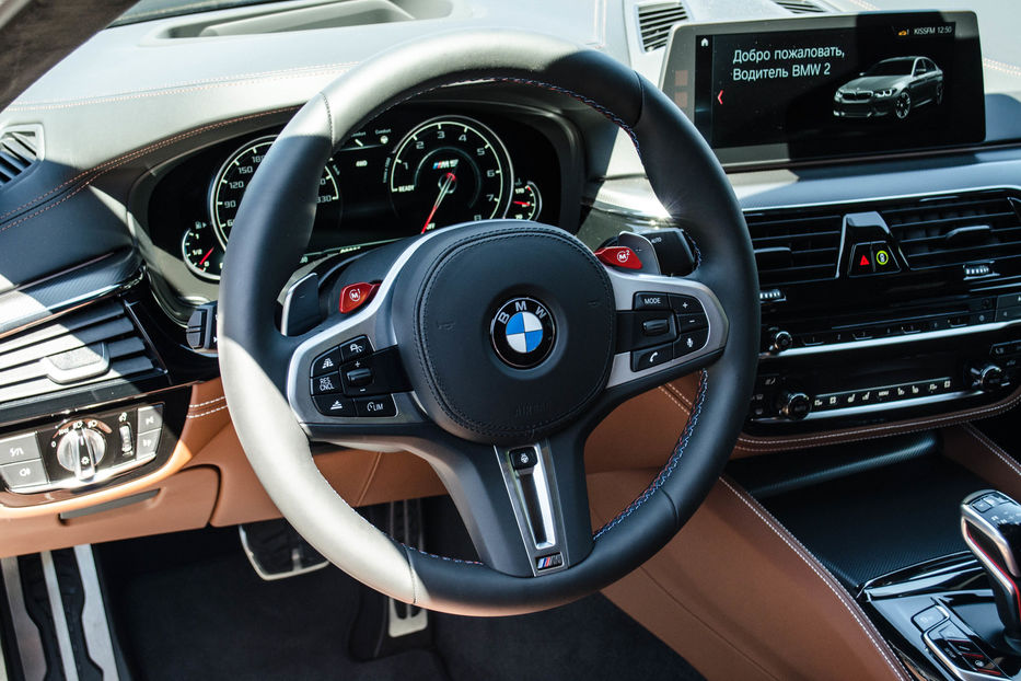 Продам BMW M5 Xdrive 2018 года в Киеве