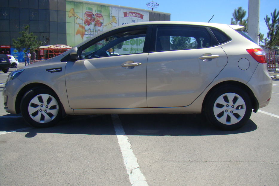 Продам Kia Rio 2014 года в Одессе