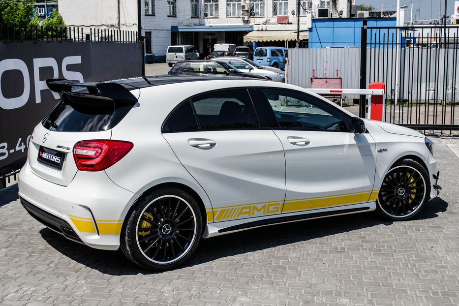 Продам Mercedes-Benz A-Class 45 AMG 2015 года в Киеве