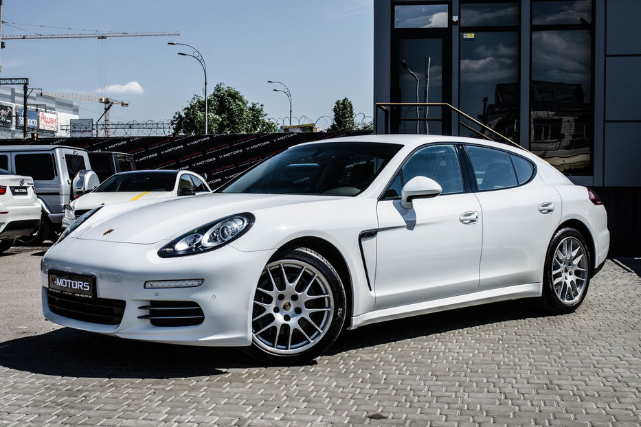 Продам Porsche Panamera 4 2014 года в Киеве