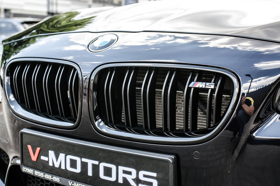 Продам BMW M5 Individual 2013 года в Киеве