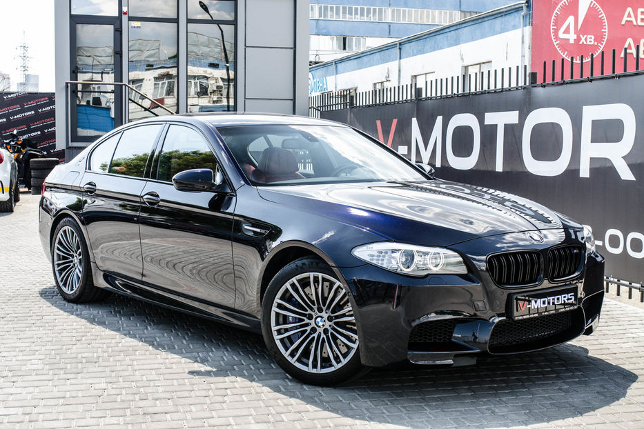 Продам BMW M5 Individual 2013 года в Киеве