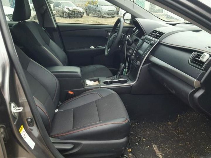 Продам Toyota Camry LE 2017 года в Киеве