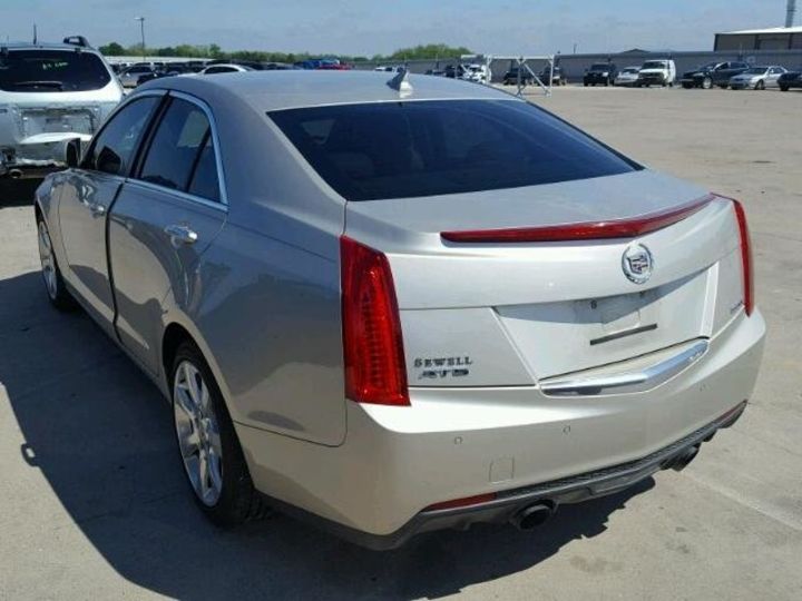 Продам Cadillac ATS Luxury 2013 года в Киеве