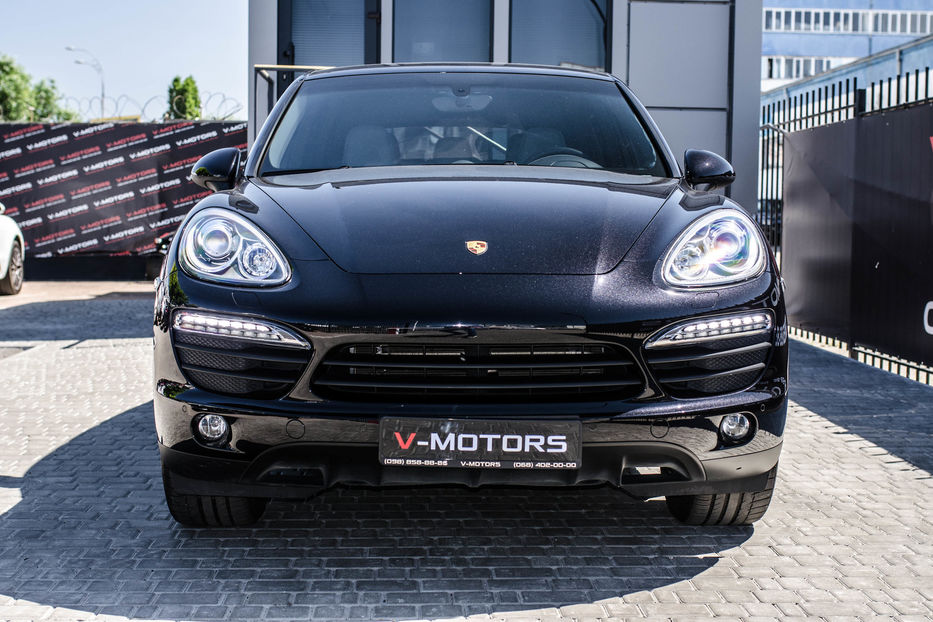 Продам Porsche Cayenne S 4.8 2013 года в Киеве