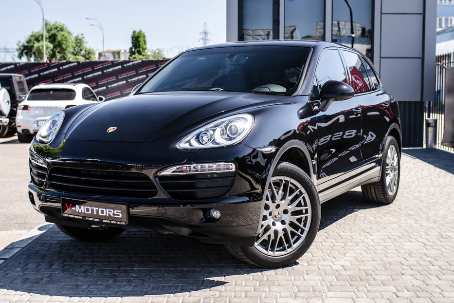 Продам Porsche Cayenne S 4.8 2013 года в Киеве