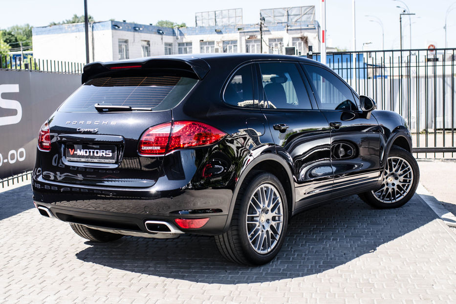 Продам Porsche Cayenne S 4.8 2013 года в Киеве