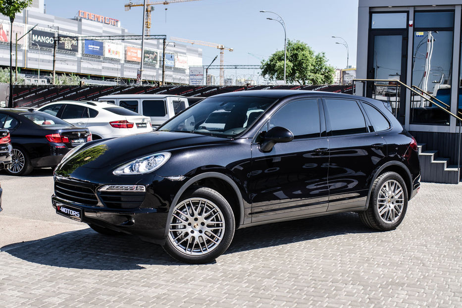 Продам Porsche Cayenne S 4.8 2013 года в Киеве