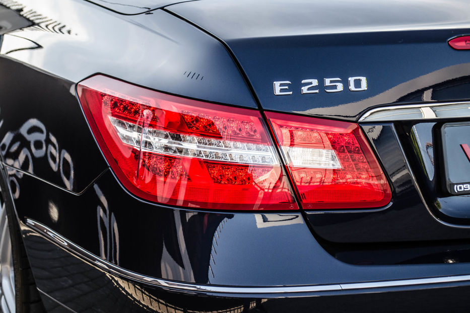 Продам Mercedes-Benz E-Class 250 Cabriolet 2012 года в Киеве