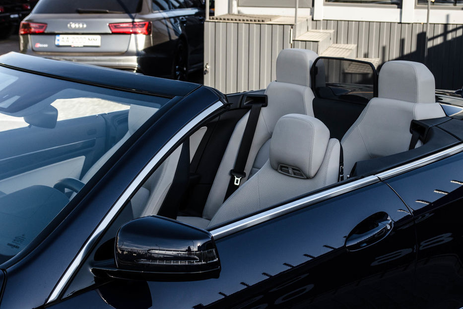 Продам Mercedes-Benz E-Class 250 Cabriolet 2012 года в Киеве