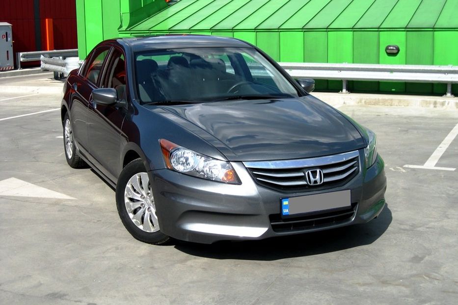 Продам Honda Accord 2012 года в Киеве