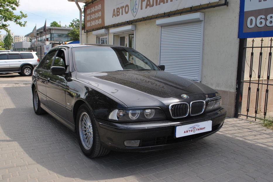 Продам BMW 523 E39 1998 года в Одессе