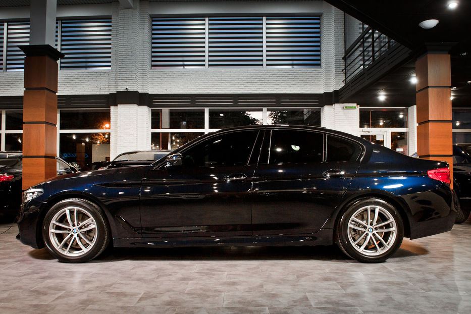 Продам BMW 520 2017 года в Одессе