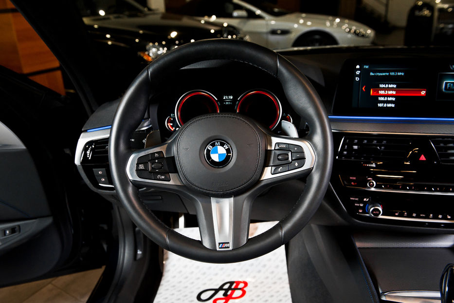 Продам BMW 520 2017 года в Одессе
