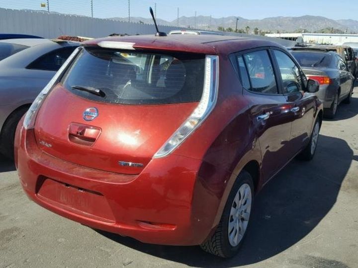 Продам Nissan Leaf S 2013 года в Киеве