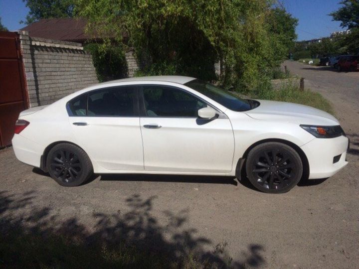 Продам Honda Accord 2015 года в Харькове